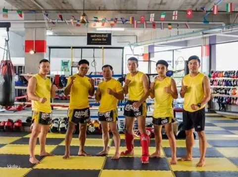 Petchprasit Muay Thai Gym: Muay Thai Boxing Class | Bangkok