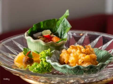 Traditional Afternoon Tea Set at Erawan Tea Room by Grand Hyatt Erawan Bangkok | Thailand