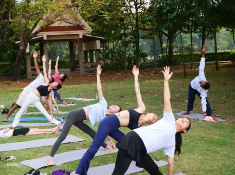 Embrace Energy Yoga: Class Experience | Bangkok, Thailand
